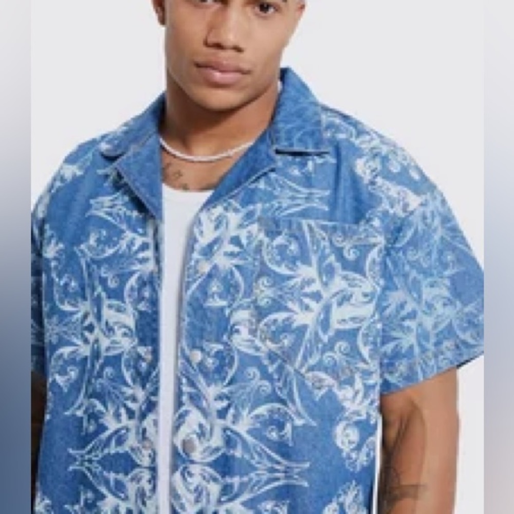 New BAROQUE LASER PRINT SHIRT